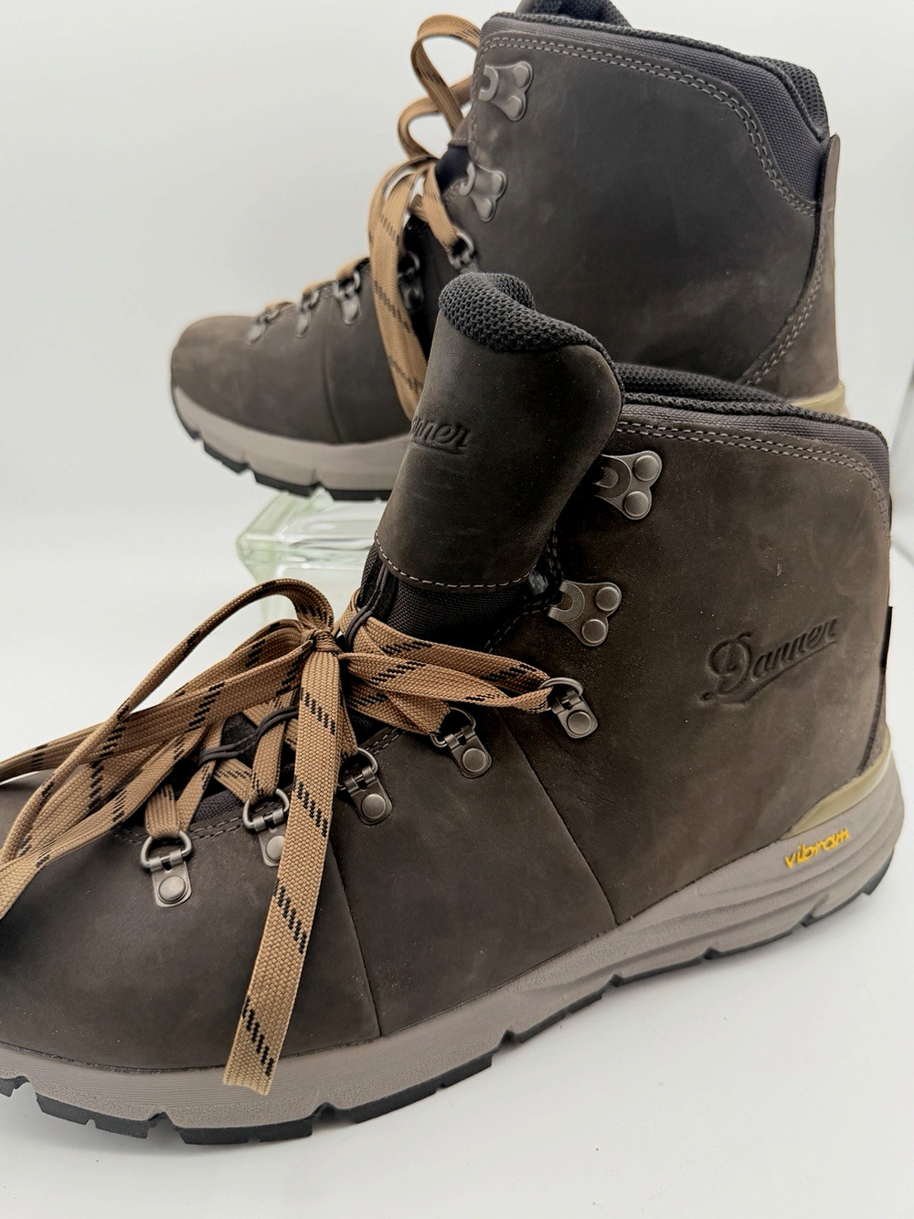 Danner Mountain 600 Leaf GTX Hiking Boots Brown Glazed Mens 11.5 Waterproof NWOB
